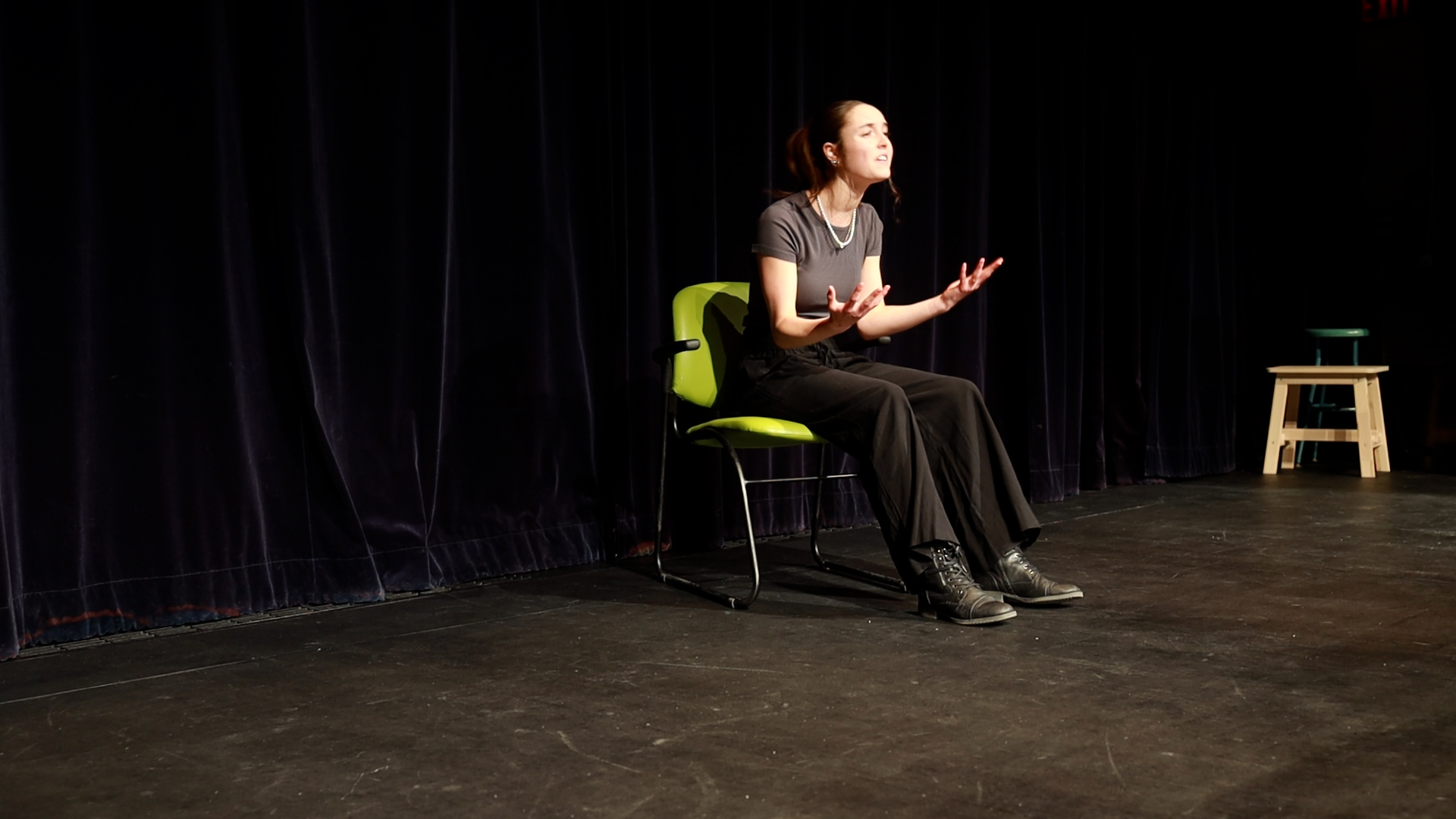 Speech Horizontal.00_01_47_12.Still002